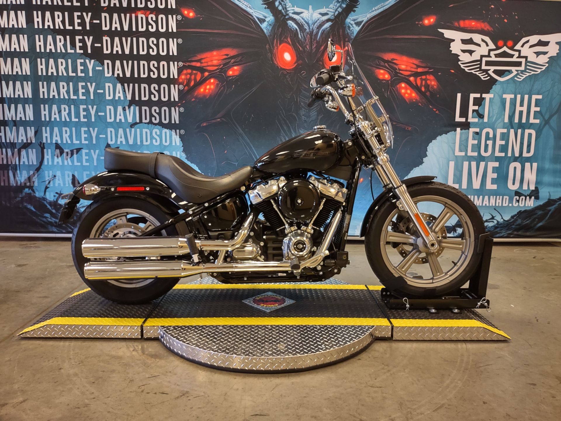 2022 Harley-Davidson Softail® Standard in Williamstown, West Virginia - Photo 1