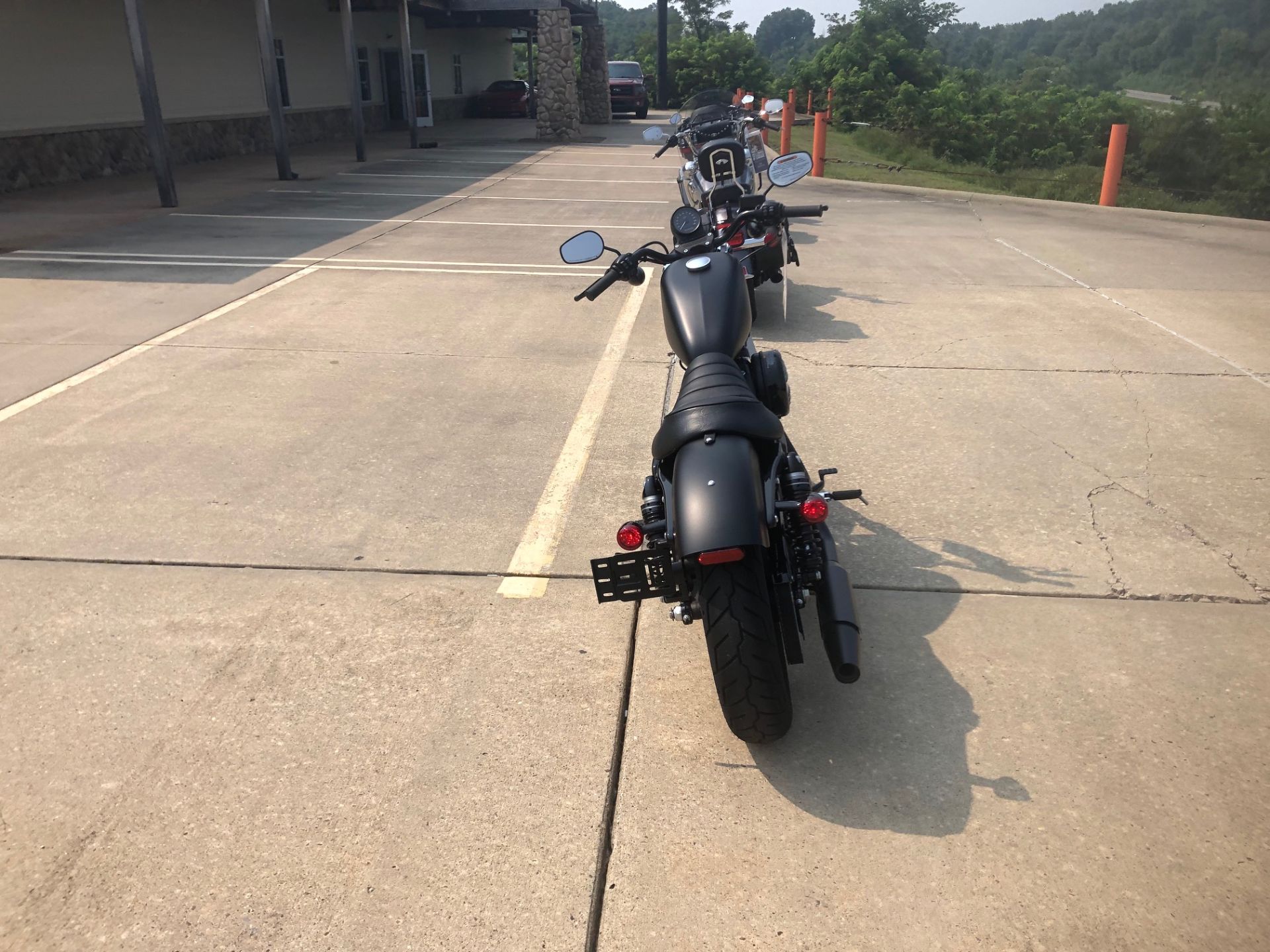2021 Harley-Davidson Iron 883™ in Williamstown, West Virginia - Photo 7