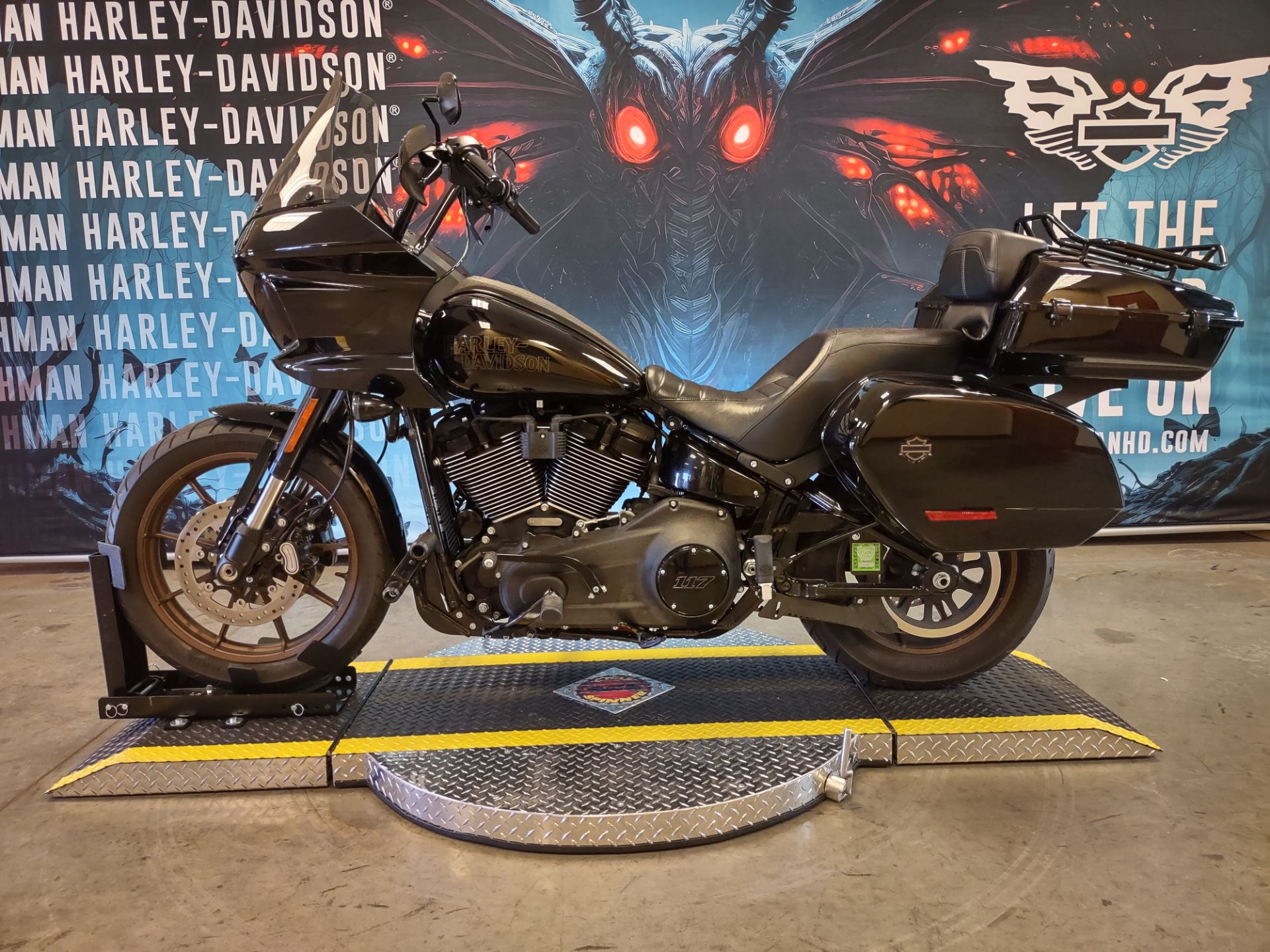 2022 Harley-Davidson Low Rider® ST in Williamstown, West Virginia - Photo 5