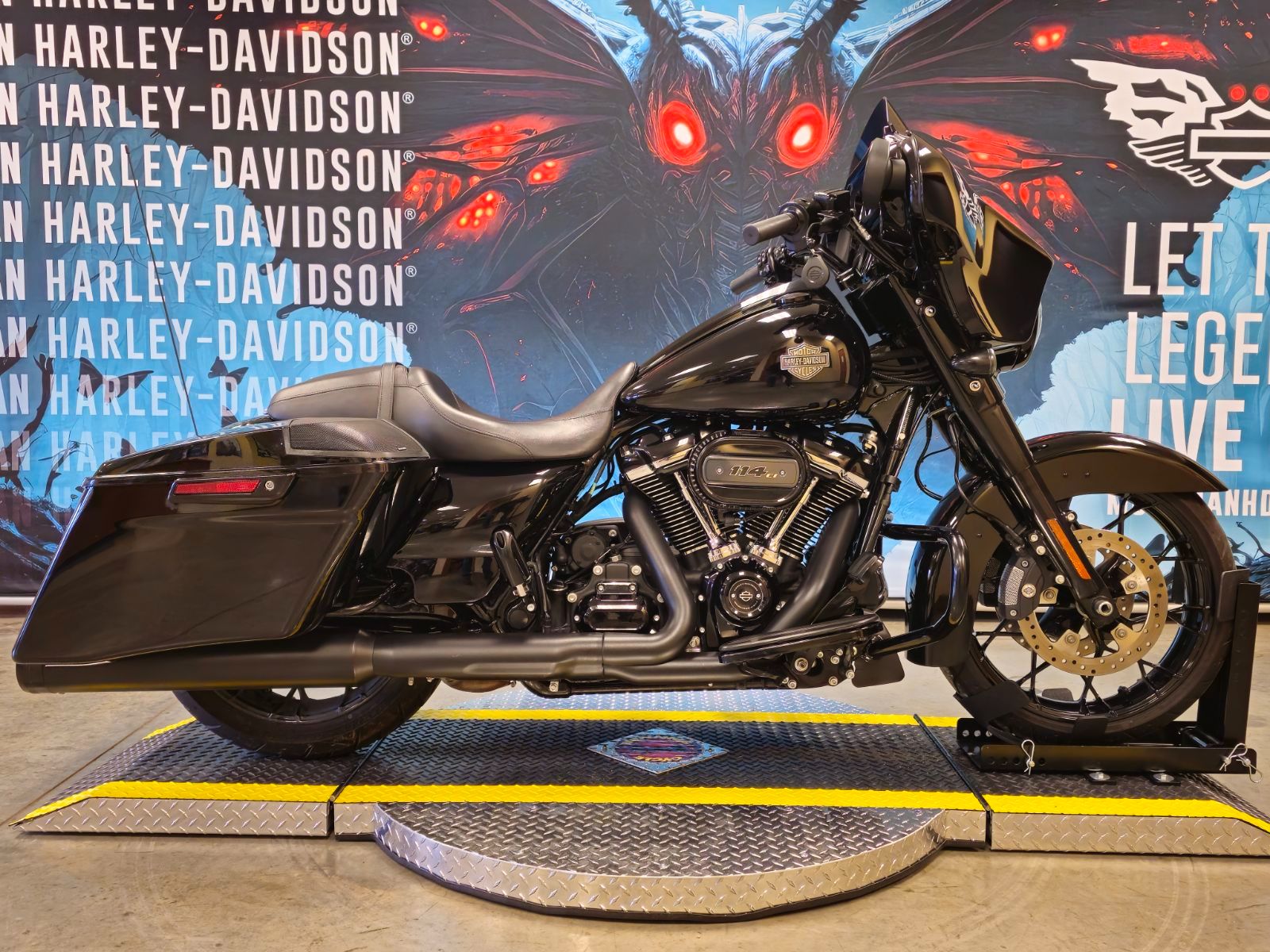 2023 Harley-Davidson Street Glide® Special in Williamstown, West Virginia - Photo 1