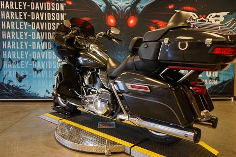 2017 Harley-Davidson Road Glide® Ultra in Williamstown, West Virginia - Photo 6