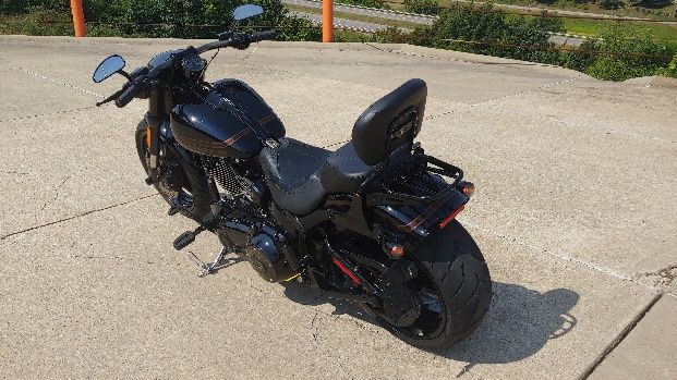 2016 Harley-Davidson CVO™ Pro Street Breakout® in Williamstown, West Virginia - Photo 5
