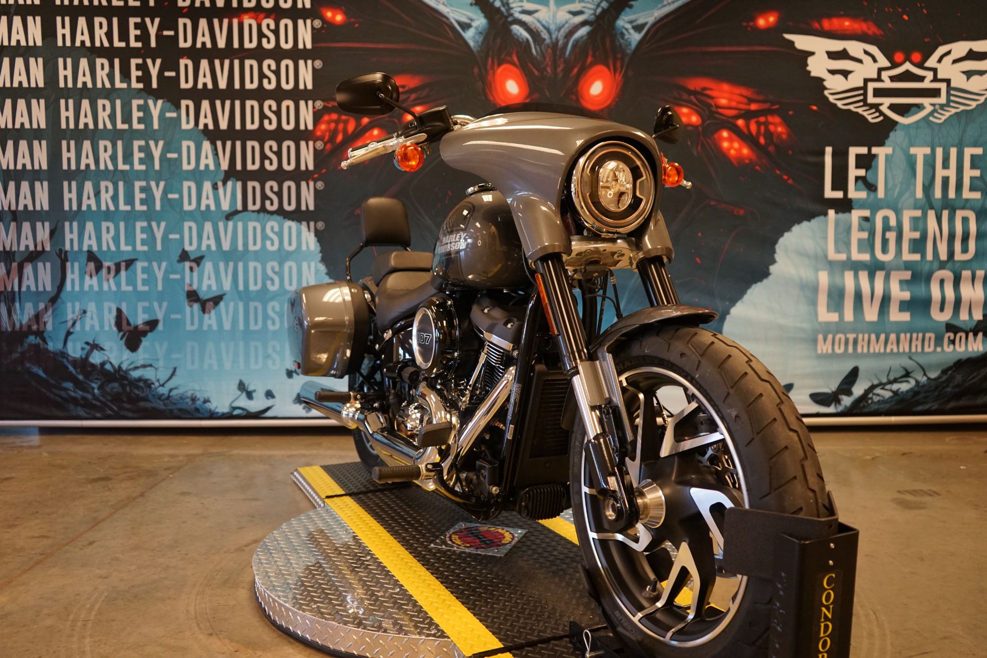 2021 Harley-Davidson Sport Glide® in Williamstown, West Virginia - Photo 2