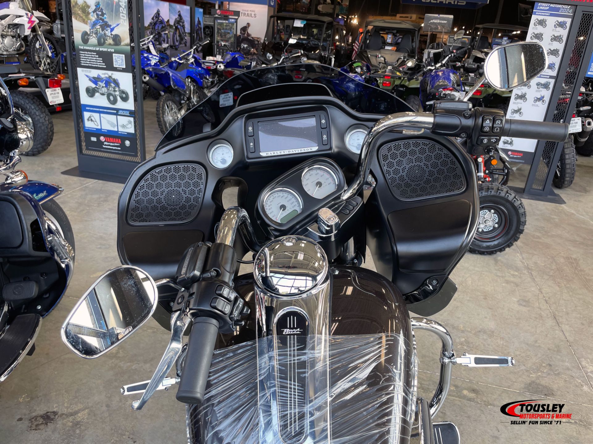 2018 Harley-Davidson Road Glide® in White Bear Lake, Minnesota - Photo 6