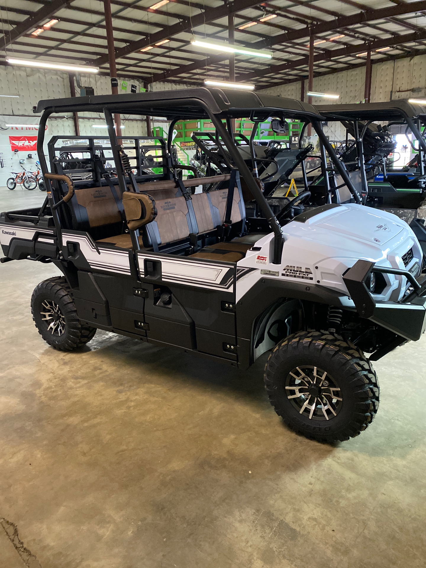 2024 Kawasaki MULE PRO-FXT 1000 Platinum Ranch Edition in Cedar Bluff, Virginia - Photo 2