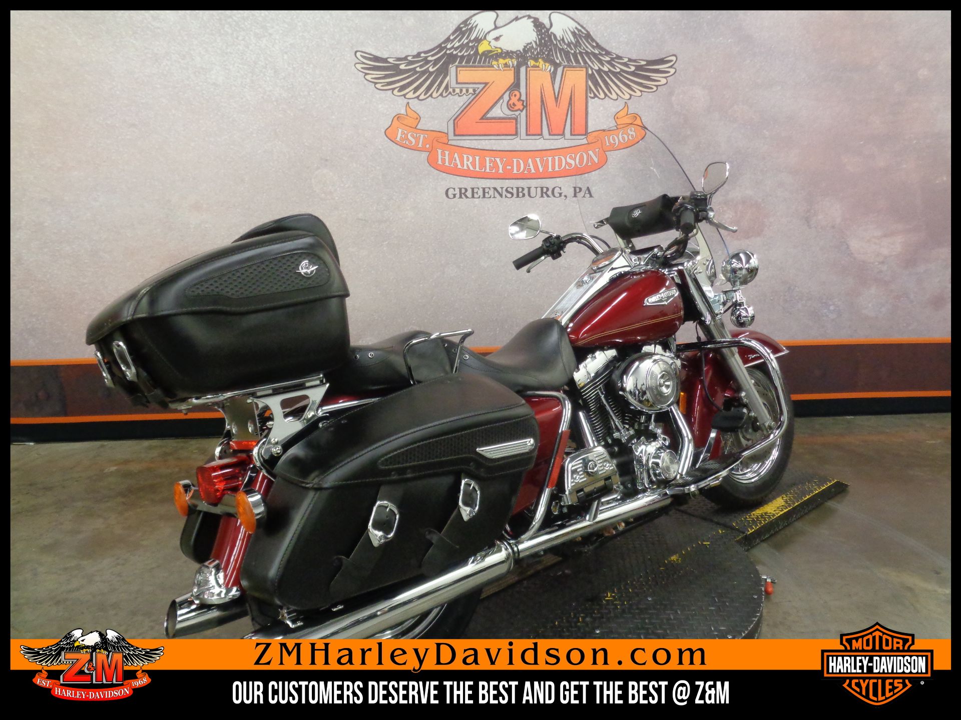 2005 Harley-Davidson FLHRCI Road King® Classic in Greensburg, Pennsylvania - Photo 3