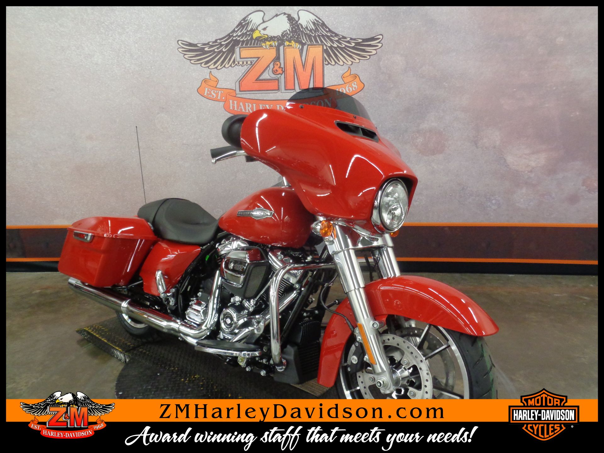 2023 Harley-Davidson Street Glide® in Greensburg, Pennsylvania - Photo 2
