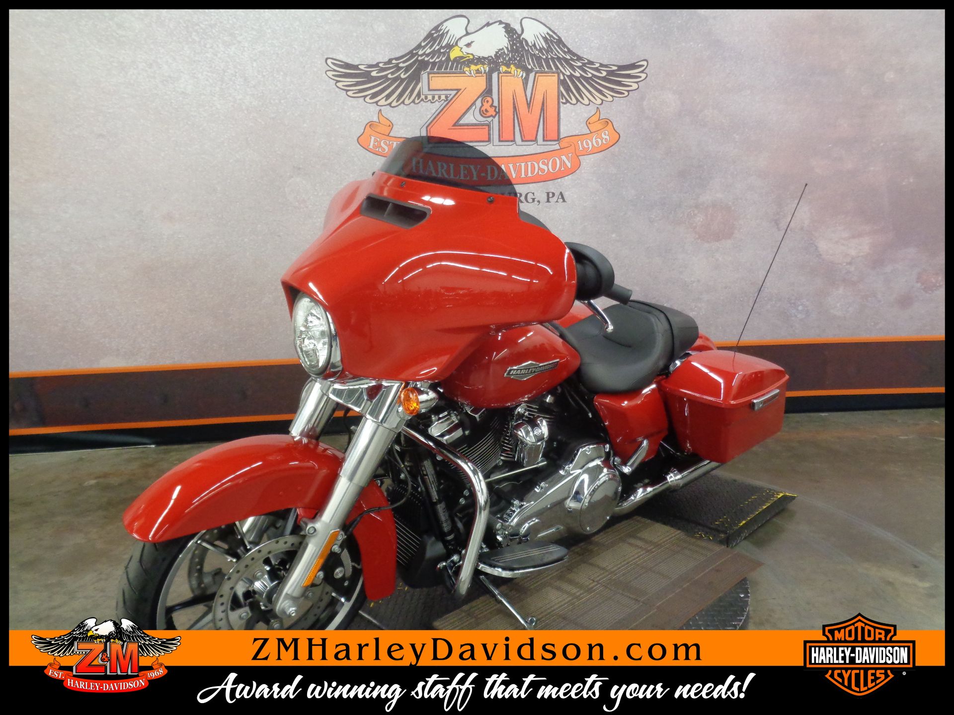 2023 Harley-Davidson Street Glide® in Greensburg, Pennsylvania - Photo 5
