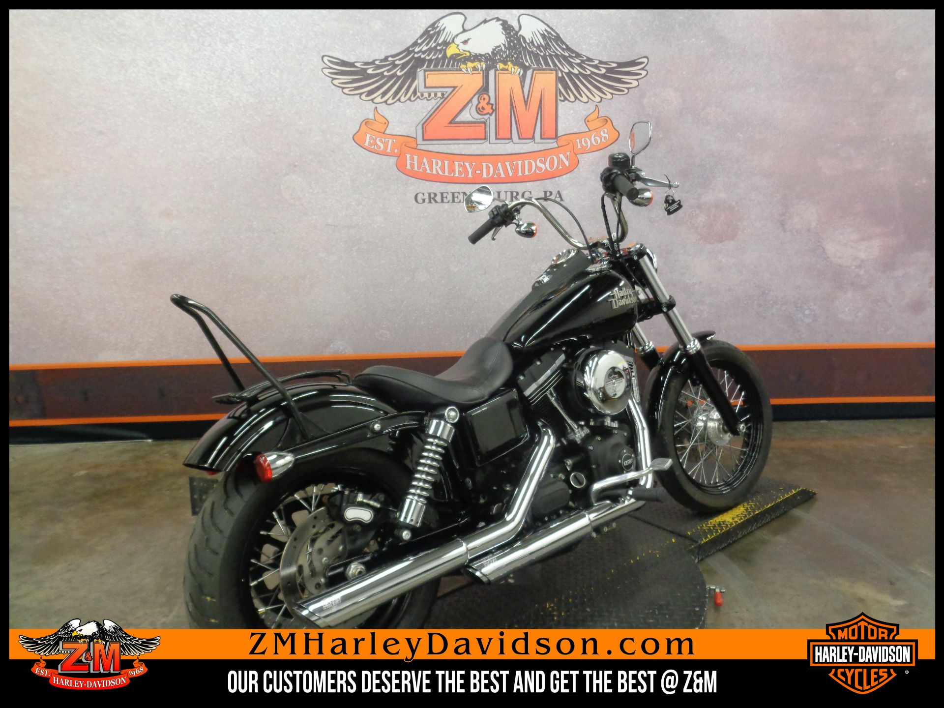 2017 Harley-Davidson Street Bob® in Greensburg, Pennsylvania - Photo 3