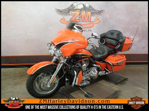 2004 Harley-Davidson FLHTCSE Screamin' Eagle® Electra Glide® in Greensburg, Pennsylvania - Photo 5