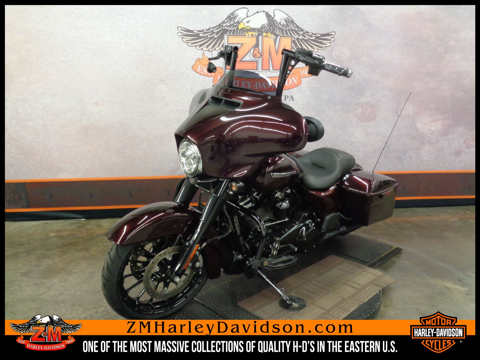 2018 Harley-Davidson Street Glide® Special in Greensburg, Pennsylvania - Photo 5