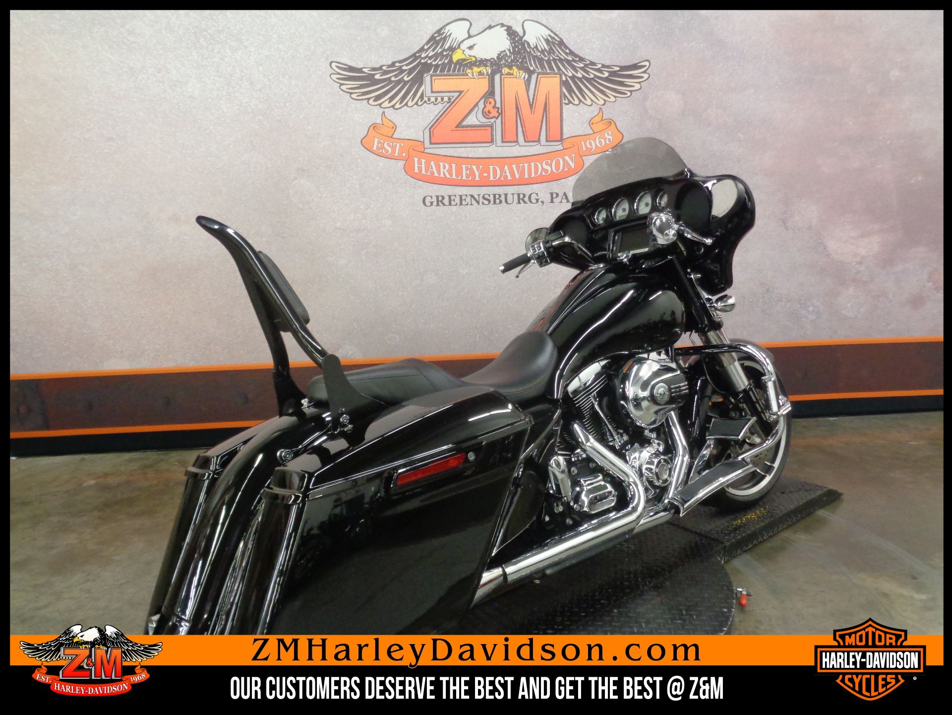 2016 Harley-Davidson Street Glide® Special in Greensburg, Pennsylvania - Photo 3