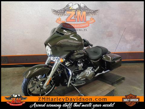2021 Harley-Davidson Street Glide® in Greensburg, Pennsylvania - Photo 5