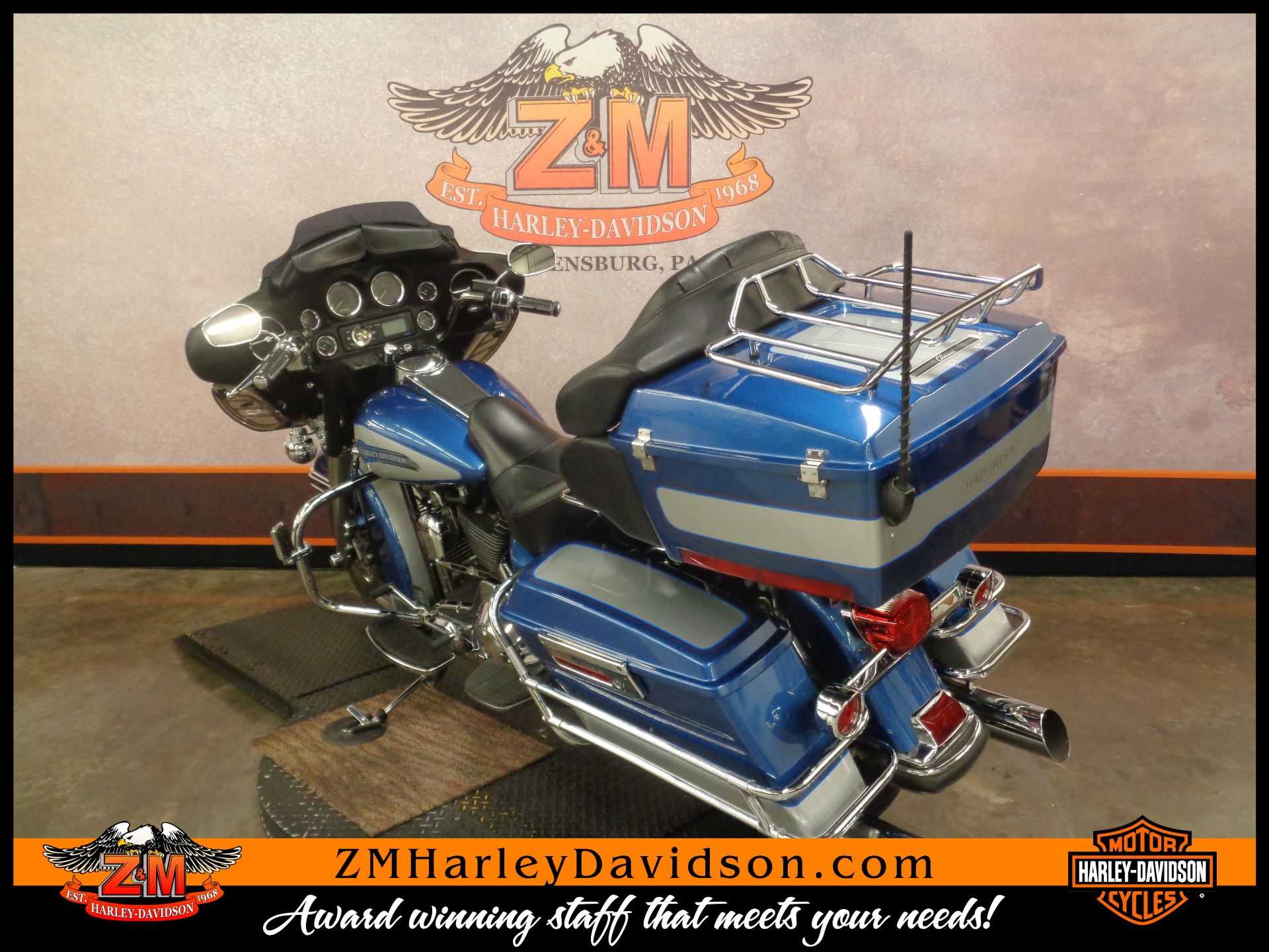 2005 Harley-Davidson FLHTC/FLHTCI Electra Glide® Classic in Greensburg, Pennsylvania - Photo 6