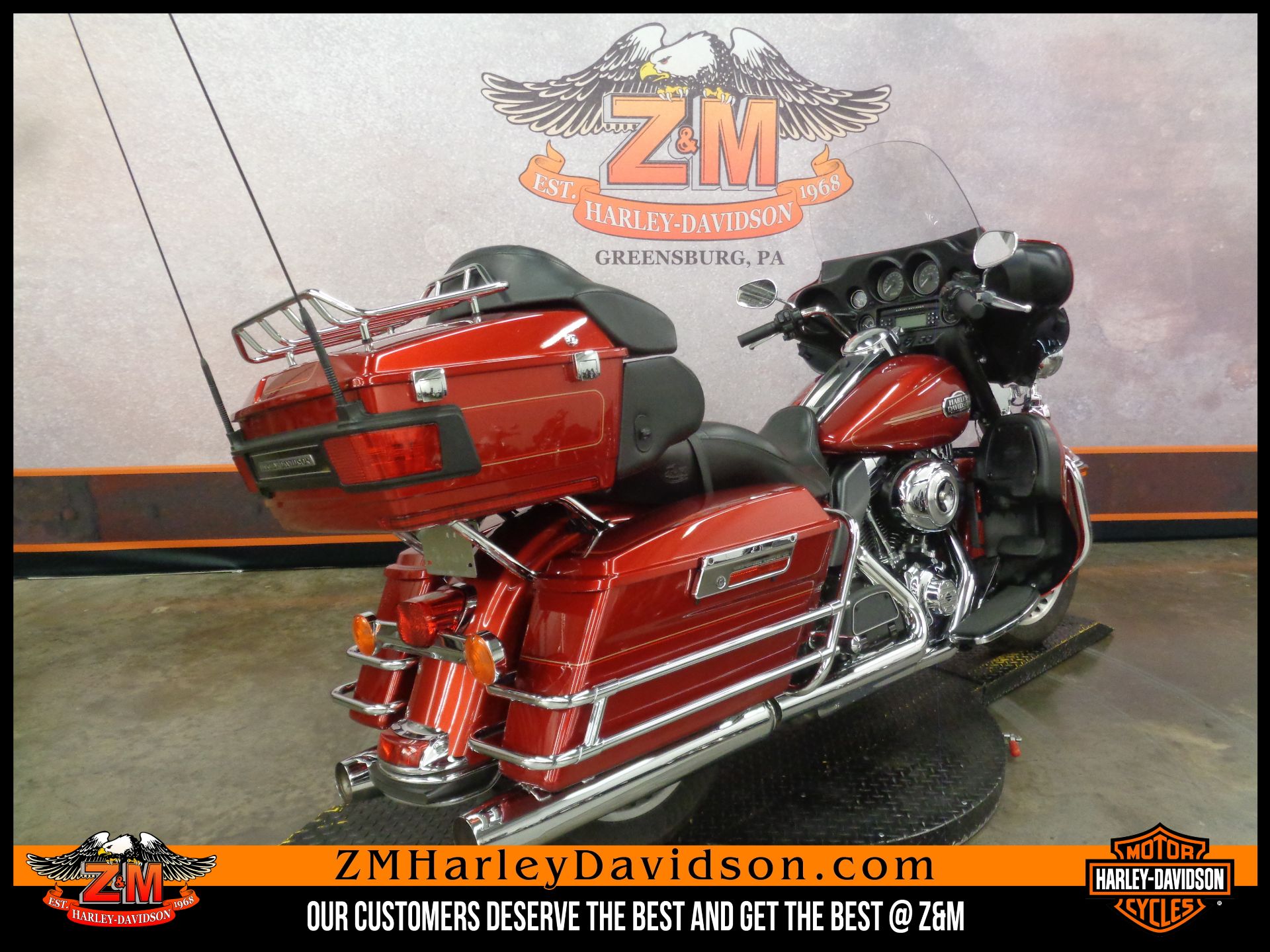 2012 Harley-Davidson Ultra Classic® Electra Glide® in Greensburg, Pennsylvania - Photo 3