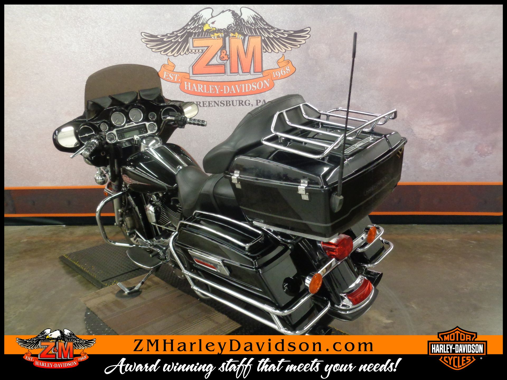 2010 Harley-Davidson Electra Glide® Classic in Greensburg, Pennsylvania - Photo 6