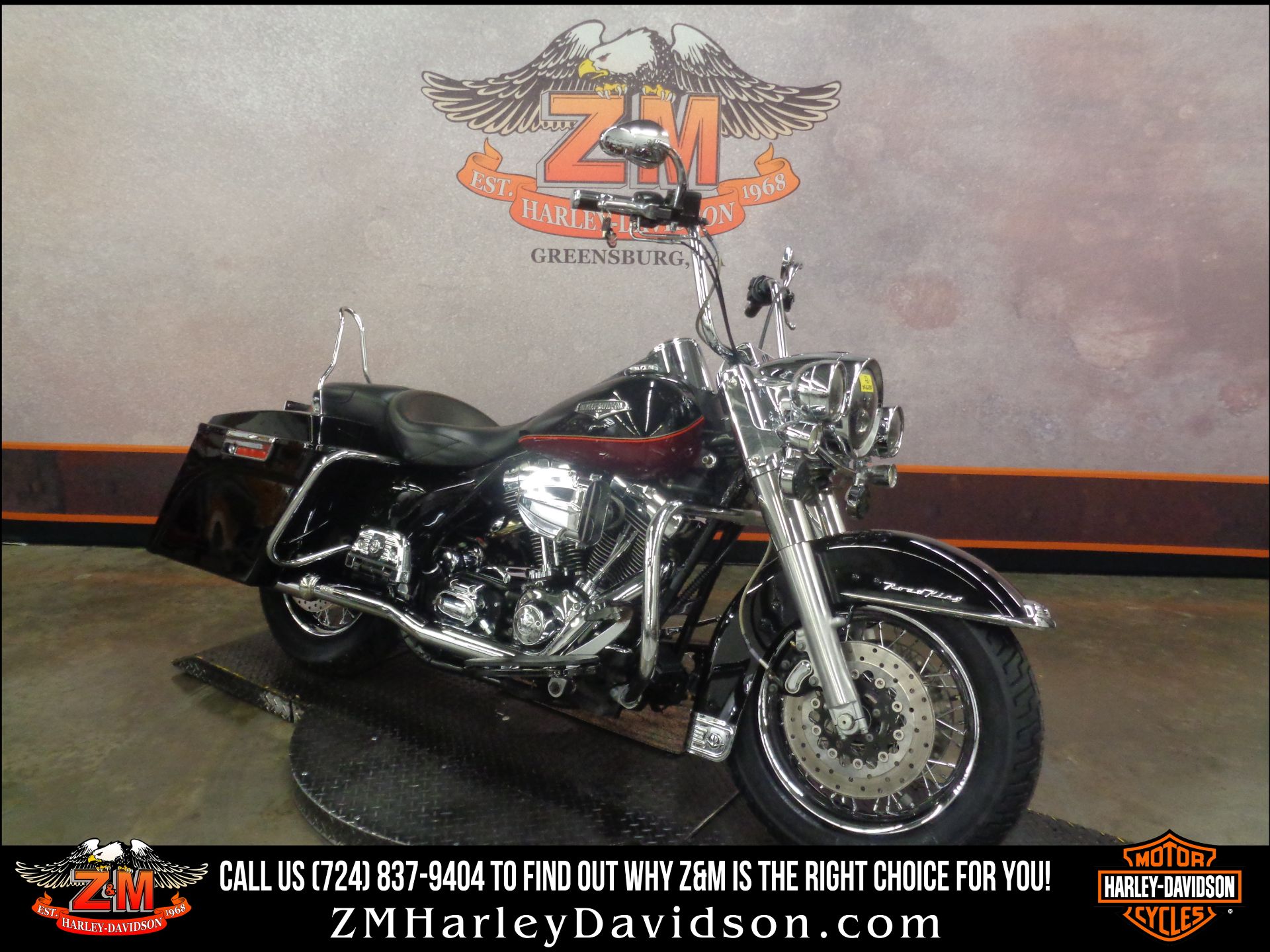 2005 Harley-Davidson FLHRCI Road King® Classic in Greensburg, Pennsylvania - Photo 2