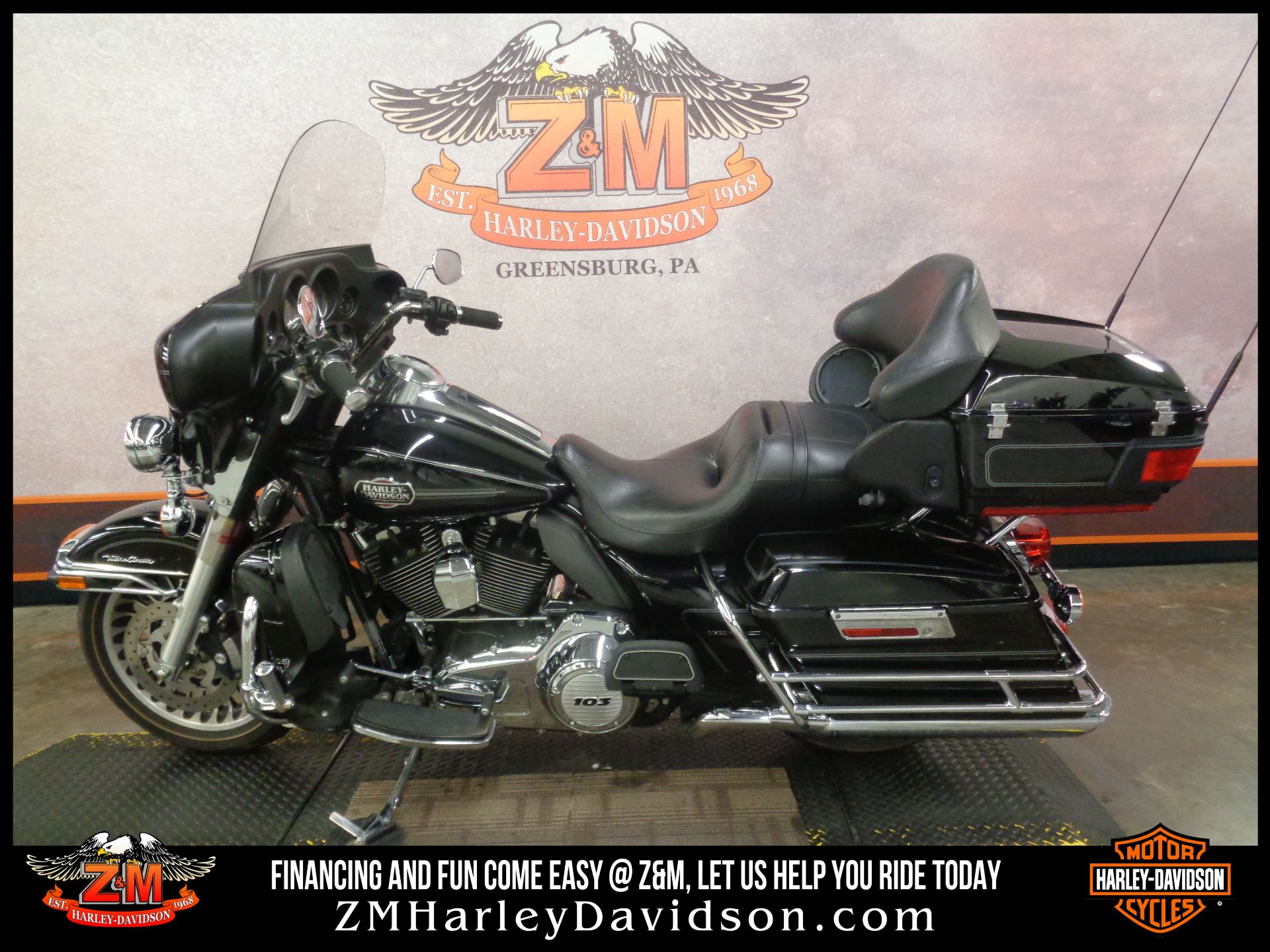 2012 Harley-Davidson Ultra Classic® Electra Glide® in Greensburg, Pennsylvania - Photo 4
