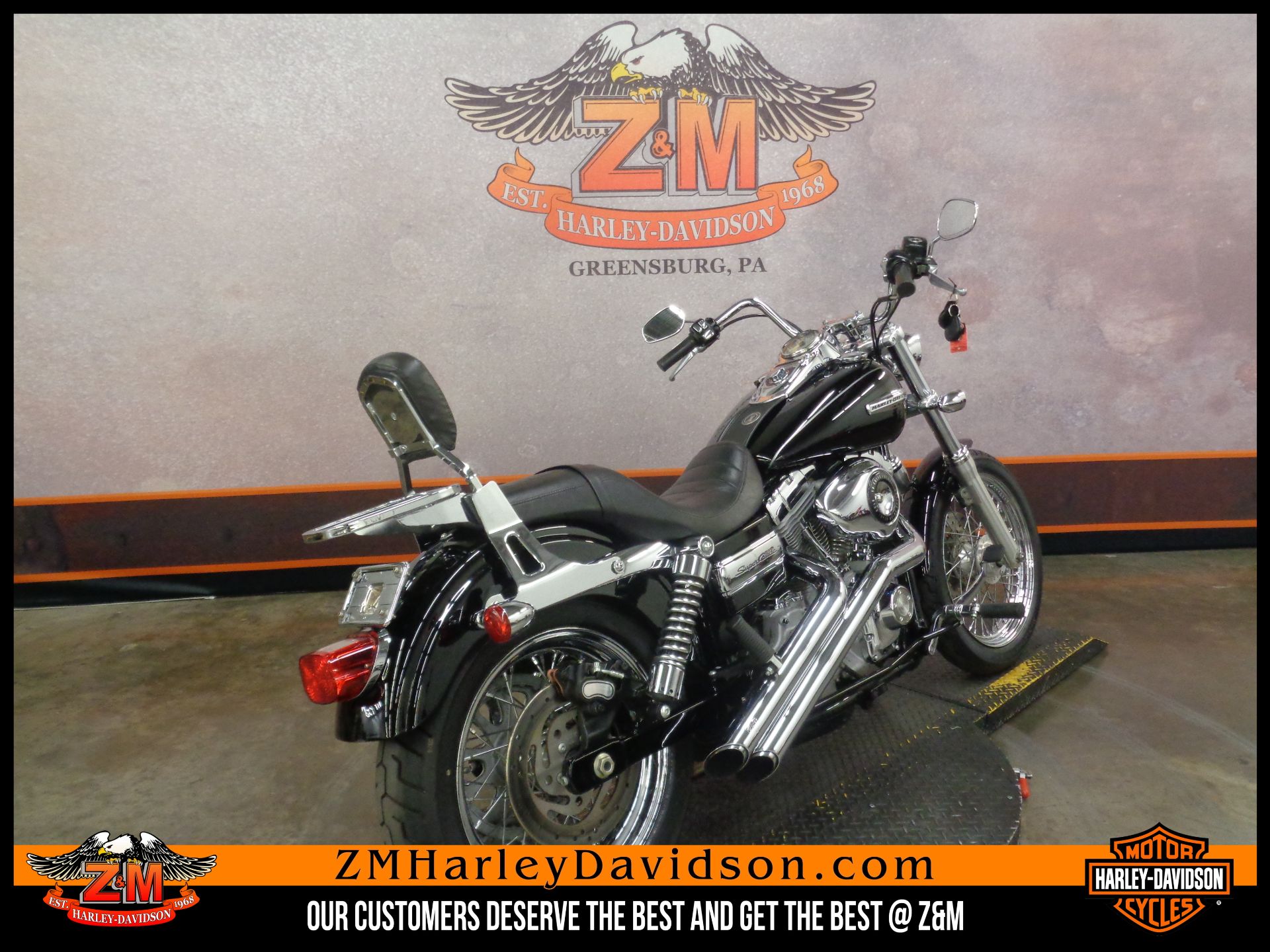 2009 Harley-Davidson Dyna Super Glide Custom in Greensburg, Pennsylvania - Photo 3