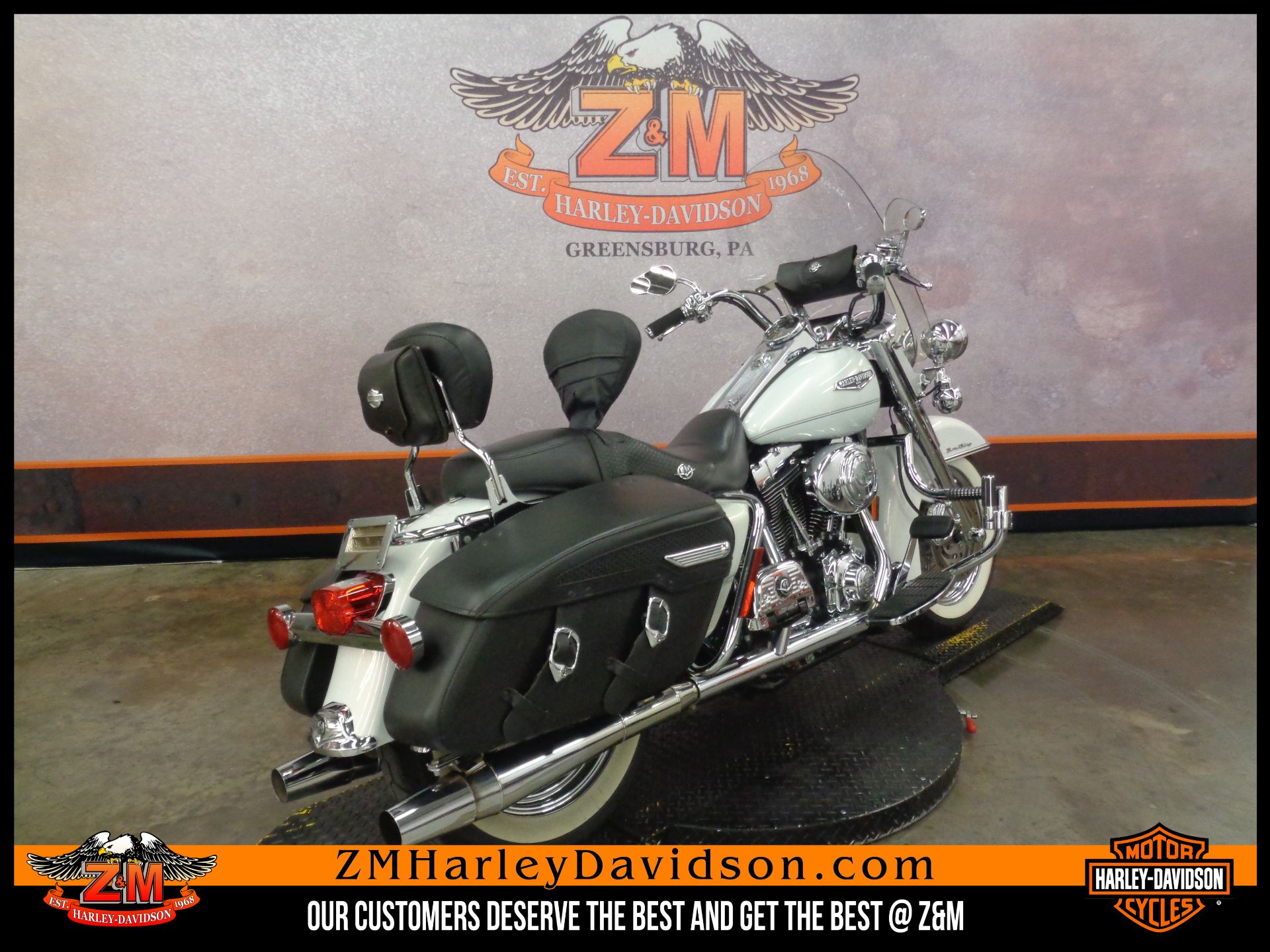 2002 Harley-Davidson FLHRCI Road King® Classic in Greensburg, Pennsylvania - Photo 3