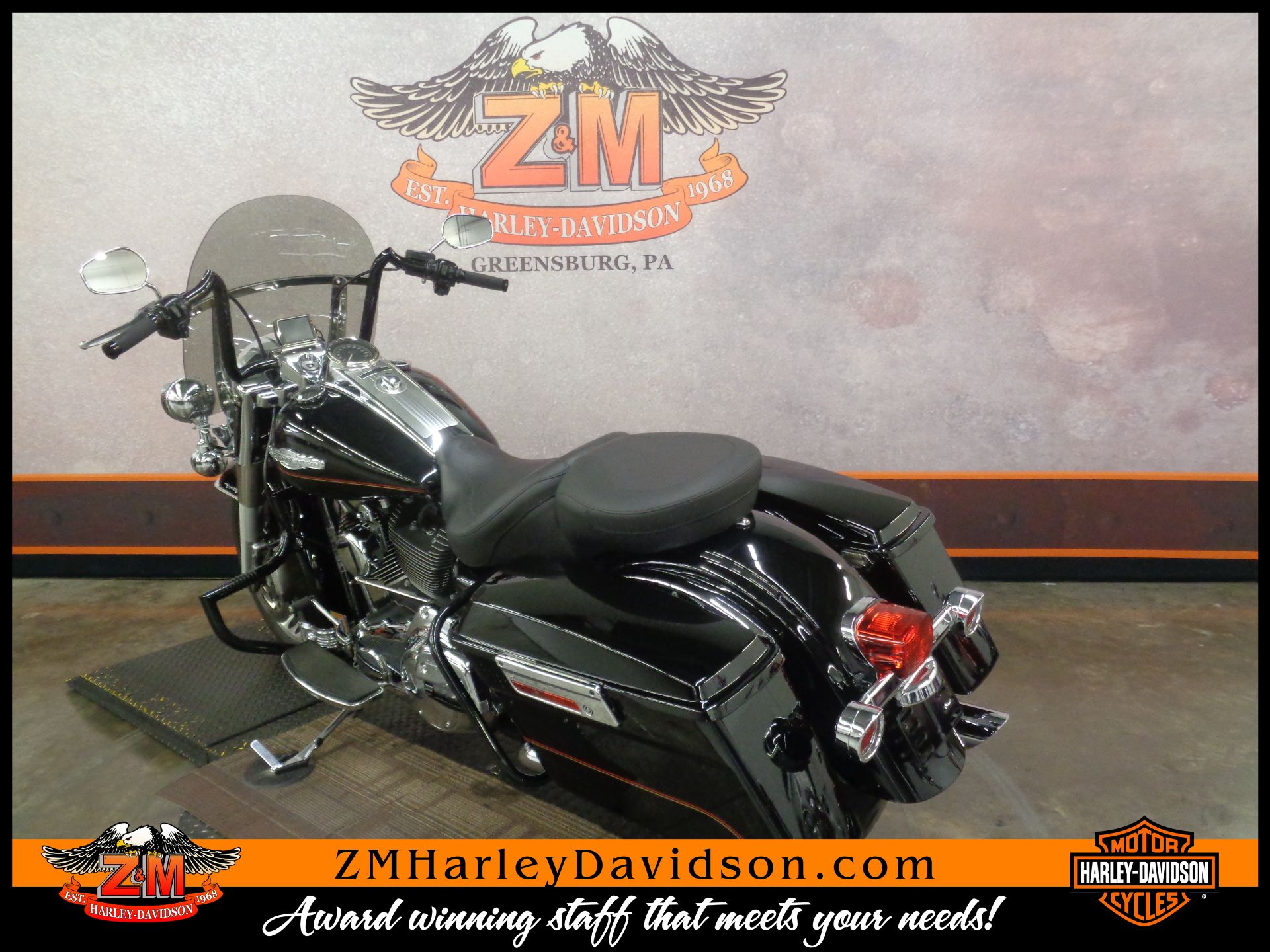2010 Harley-Davidson Road King® in Greensburg, Pennsylvania - Photo 6