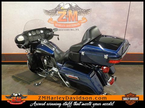 2014 Harley-Davidson Electra Glide® Ultra Classic® in Greensburg, Pennsylvania - Photo 6