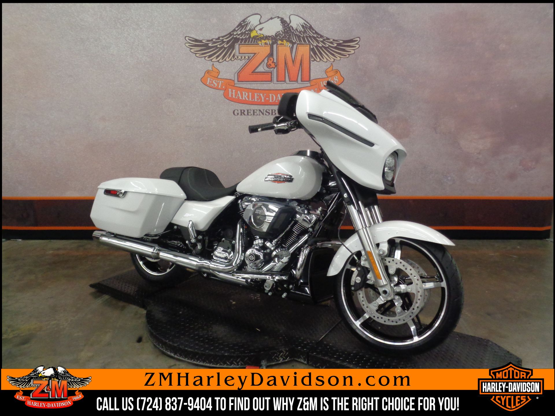 2024 Harley-Davidson Street Glide® in Greensburg, Pennsylvania - Photo 2