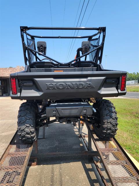 2024 Honda Pioneer 1000 Deluxe in Orange, Texas - Photo 3