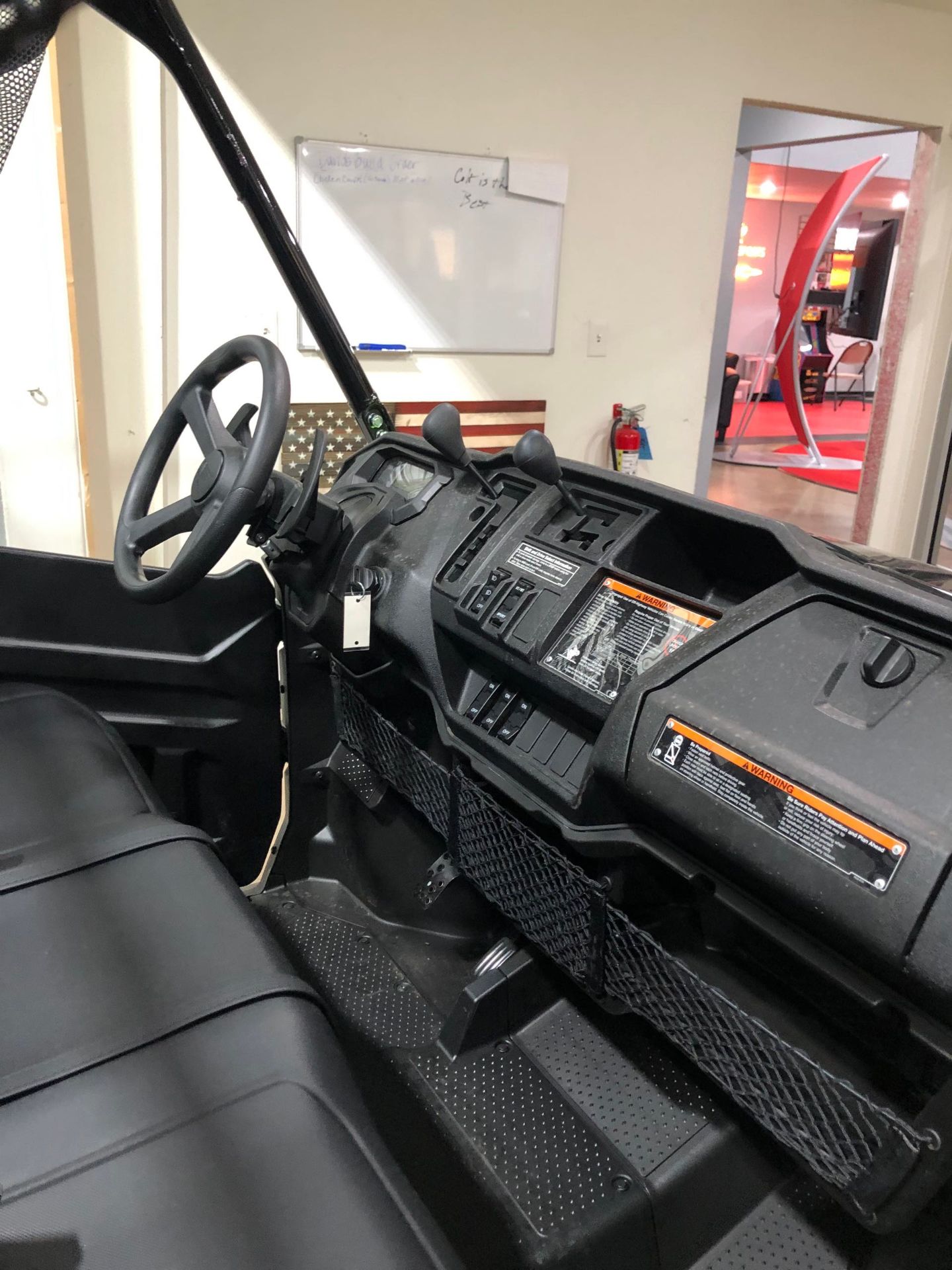 2023 Honda Pioneer 1000-5 Deluxe in Orange, Texas - Photo 3