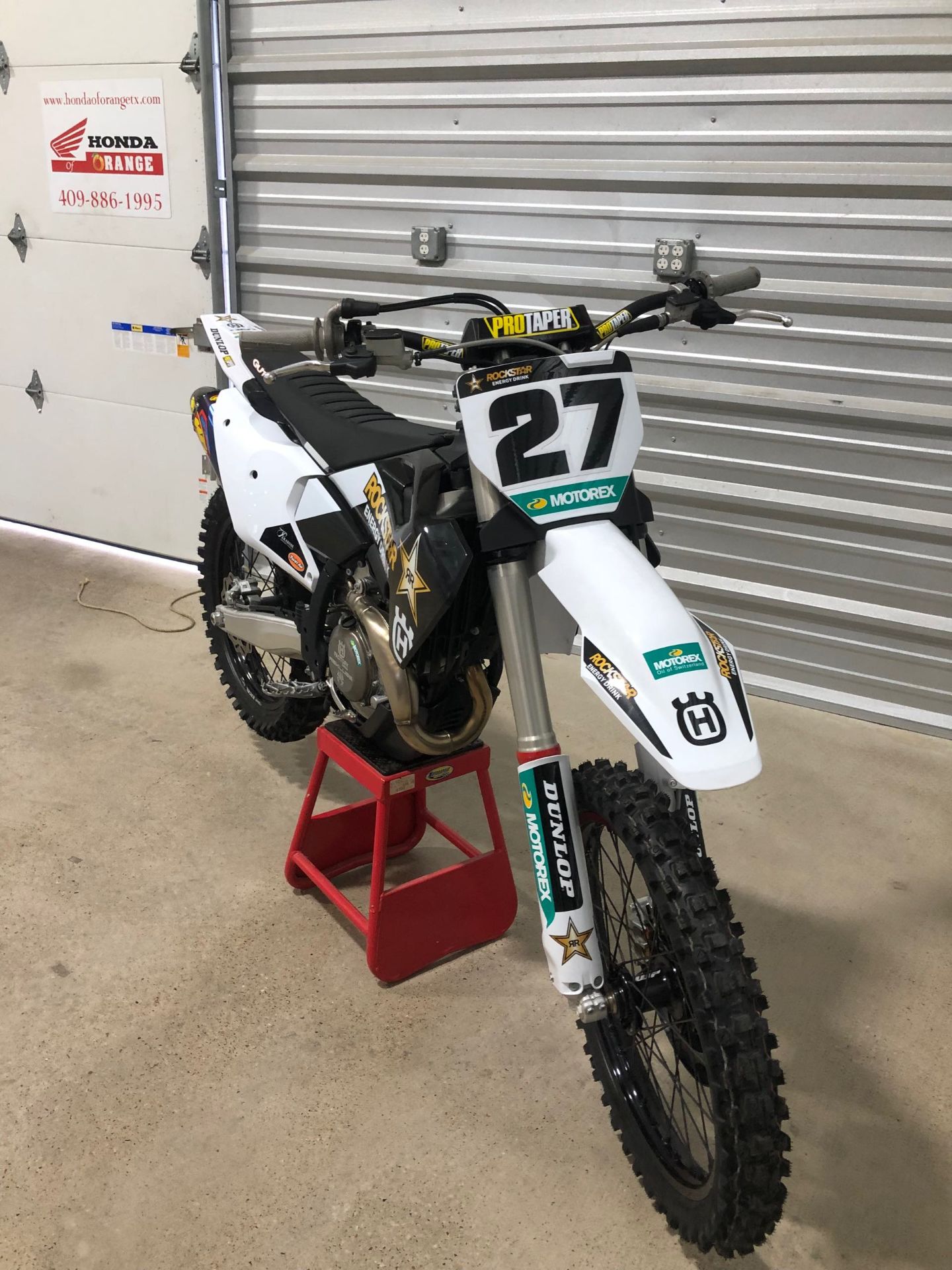 2023 Husqvarna FC 450 Rockstar Edition in Orange, Texas - Photo 2