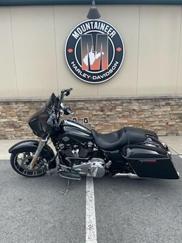2021 Harley-Davidson Street Glide® Special in Morgantown, West Virginia - Photo 2