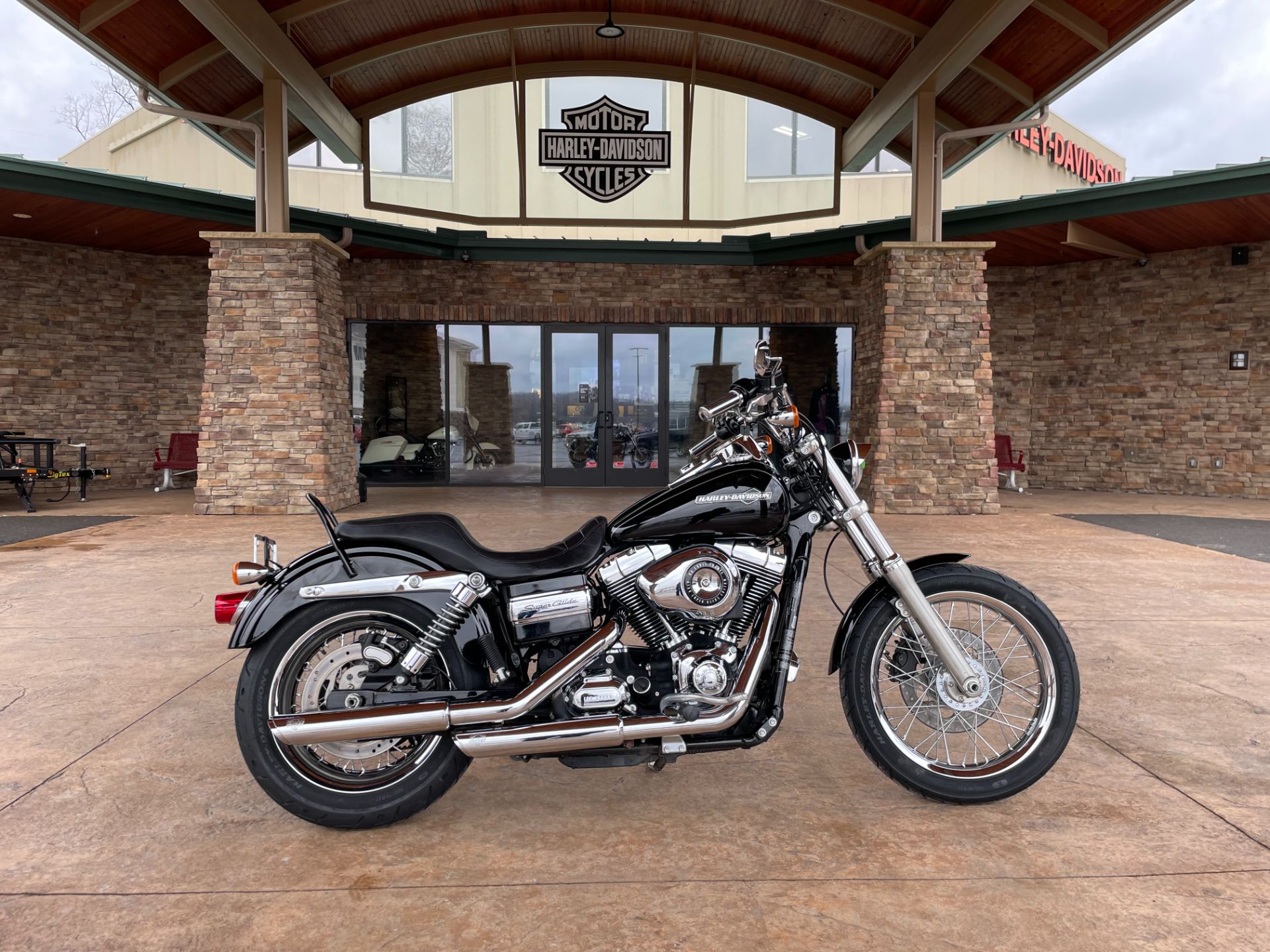 2013 Harley-Davidson Dyna® Super Glide® Custom in Morgantown, West Virginia - Photo 1