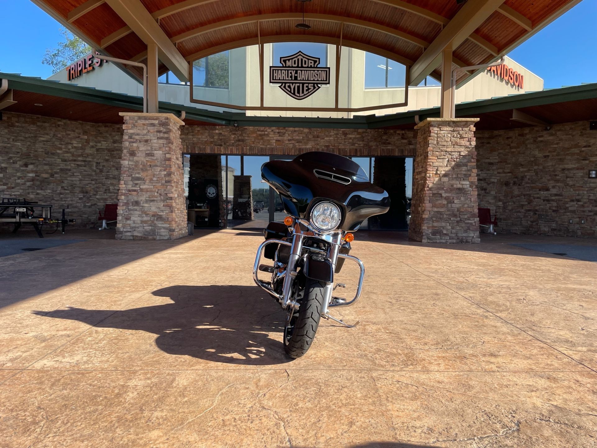 2020 Harley-Davidson Street Glide® in Morgantown, West Virginia - Photo 3
