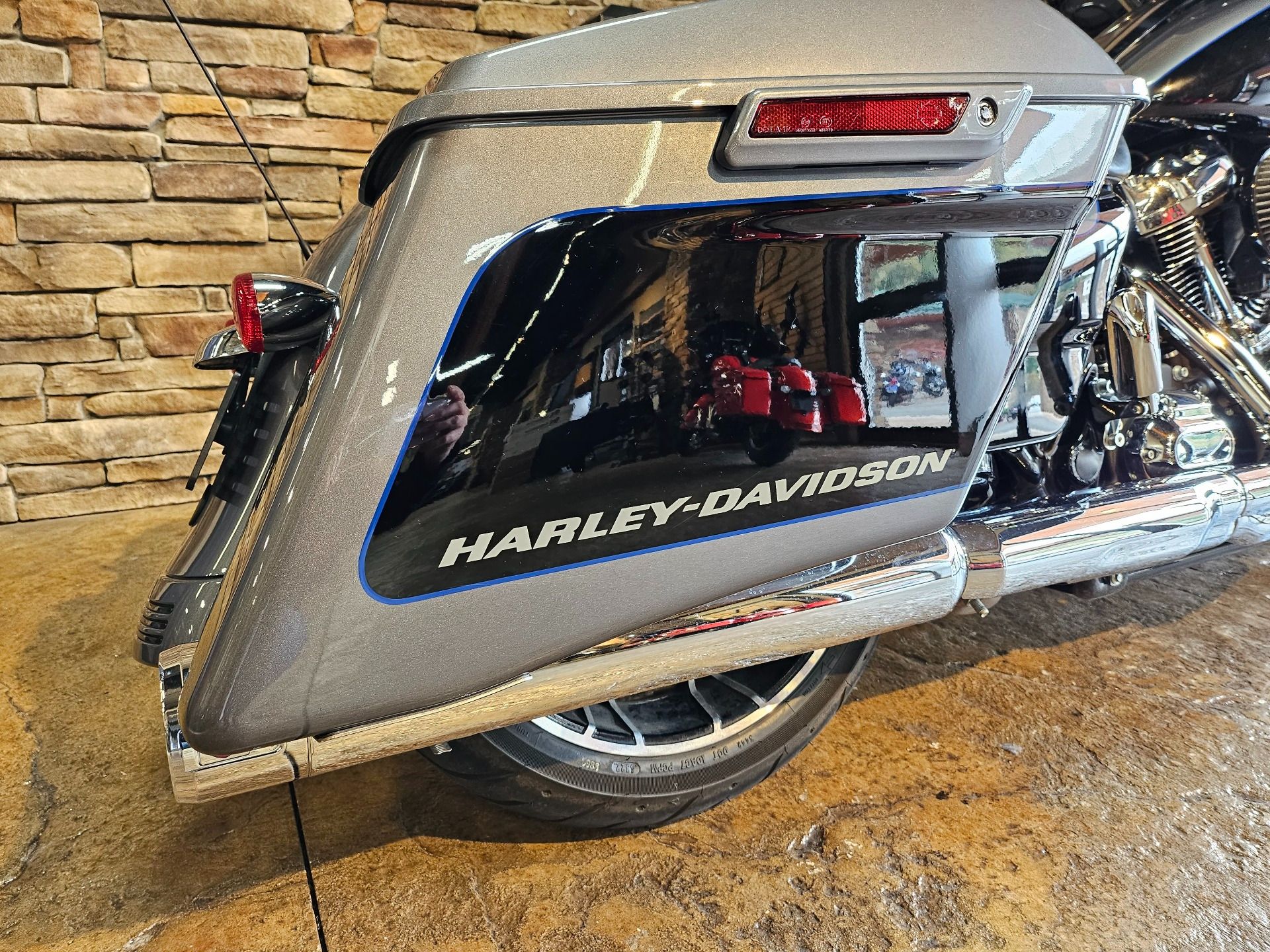 2021 Harley-Davidson Street Glide® Special in Morgantown, West Virginia - Photo 6