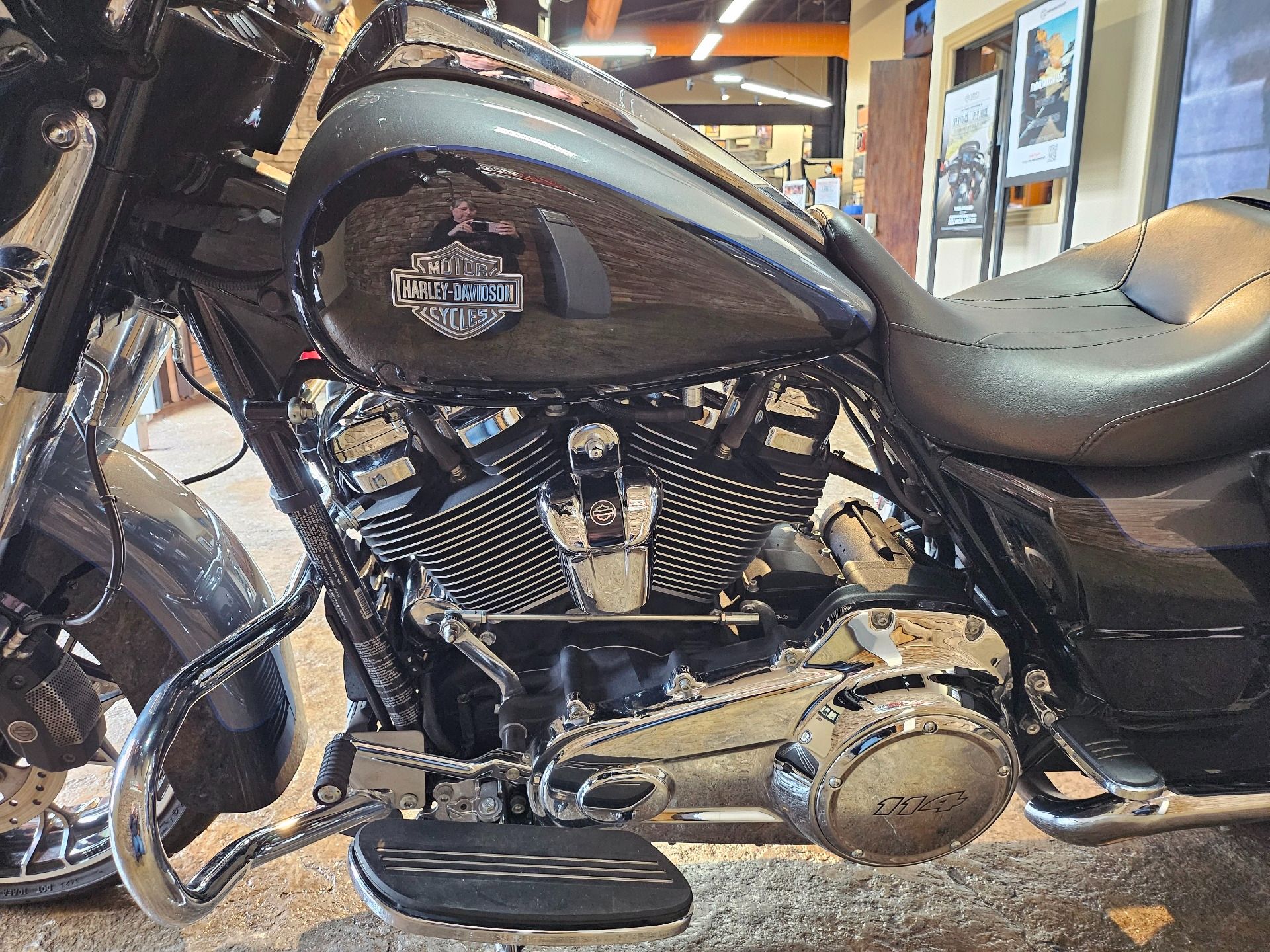2021 Harley-Davidson Street Glide® Special in Morgantown, West Virginia - Photo 12