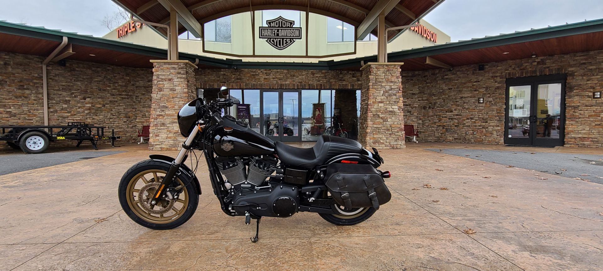 2016 Harley-Davidson Low Rider® S in Morgantown, West Virginia - Photo 2