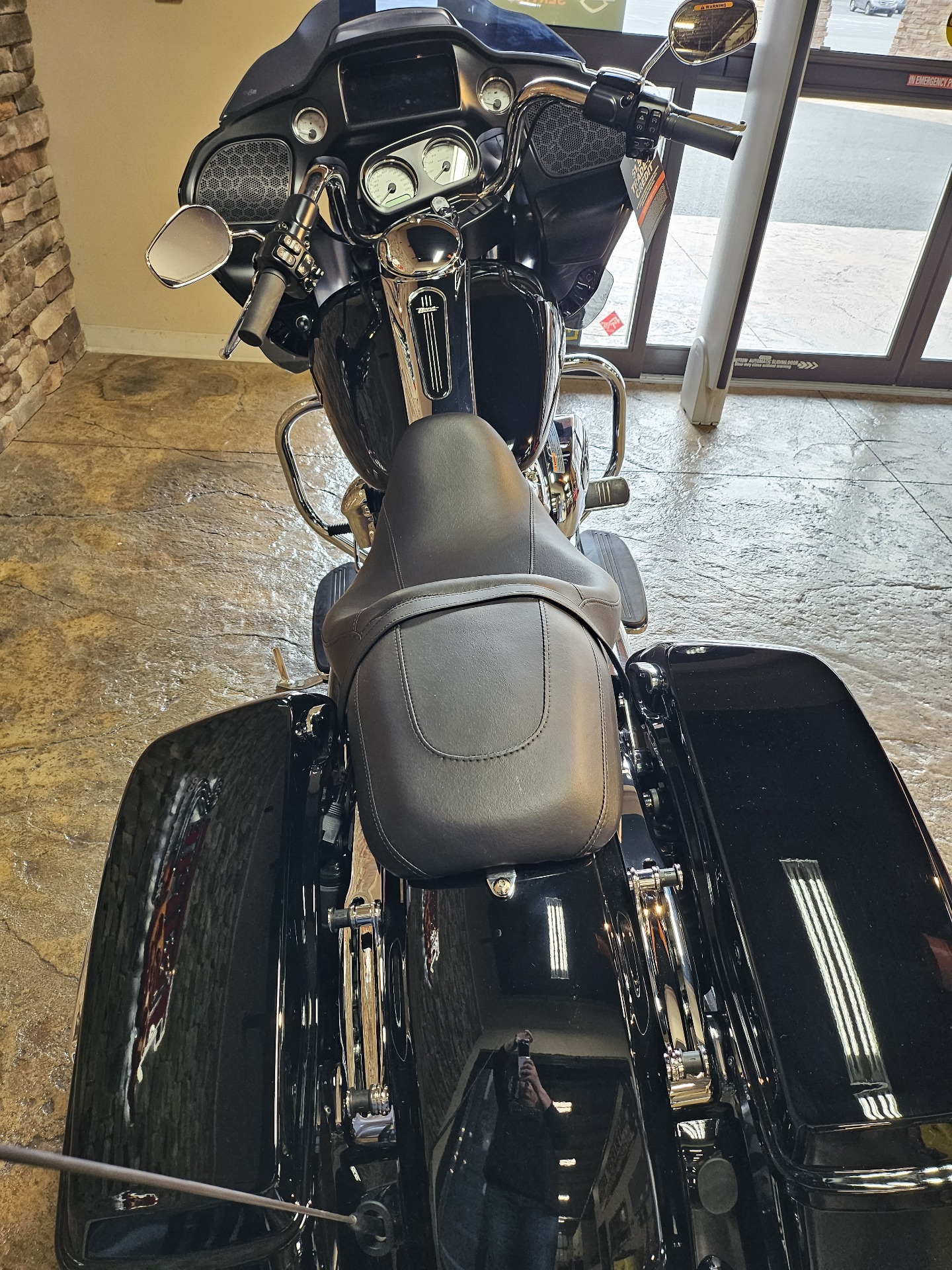 2023 Harley-Davidson Road Glide® in Morgantown, West Virginia - Photo 10