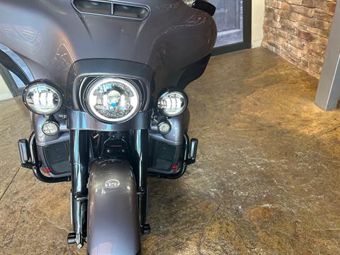 2020 Harley-Davidson CVO ELECTRA GLIDE ULTRA LIMITED in Morgantown, West Virginia - Photo 19