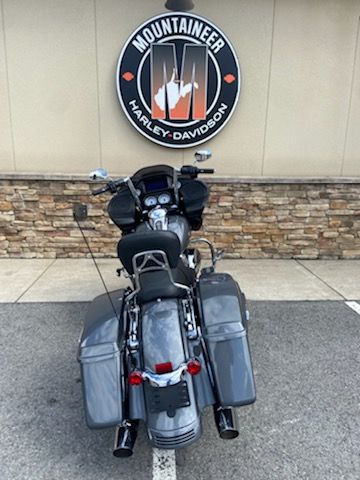 2021 Harley-Davidson Road Glide® in Morgantown, West Virginia - Photo 4