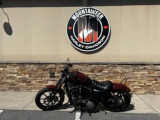 2017 Harley-Davidson Iron 883™ in Morgantown, West Virginia - Photo 2