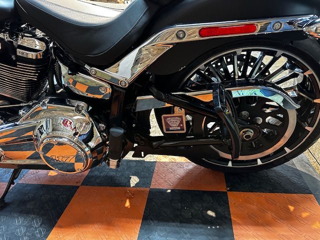 2023 Harley-Davidson Breakout® in Morgantown, West Virginia - Photo 7