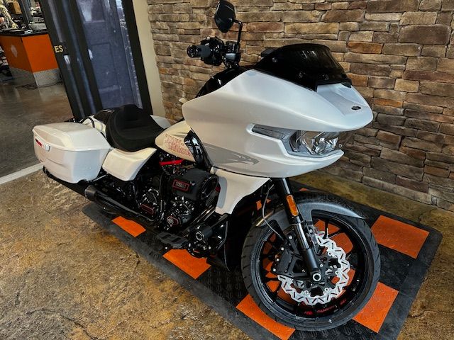 2024 Harley-Davidson CVO™ Road Glide® ST in Morgantown, West Virginia - Photo 17