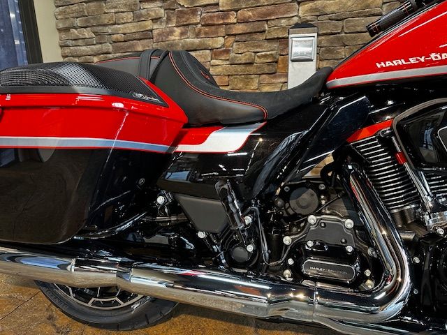 2024 Harley-Davidson CVO™ Street Glide® in Morgantown, West Virginia - Photo 5