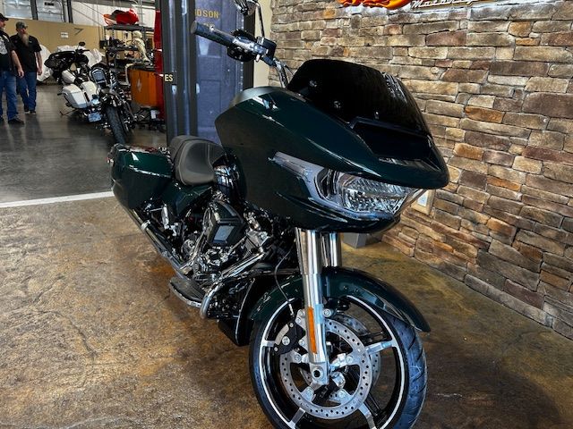 2024 Harley-Davidson Road Glide® in Morgantown, West Virginia - Photo 18