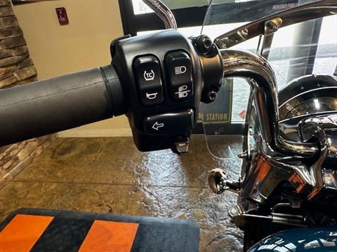 2021 Harley-Davidson Freewheeler® in Morgantown, West Virginia - Photo 12