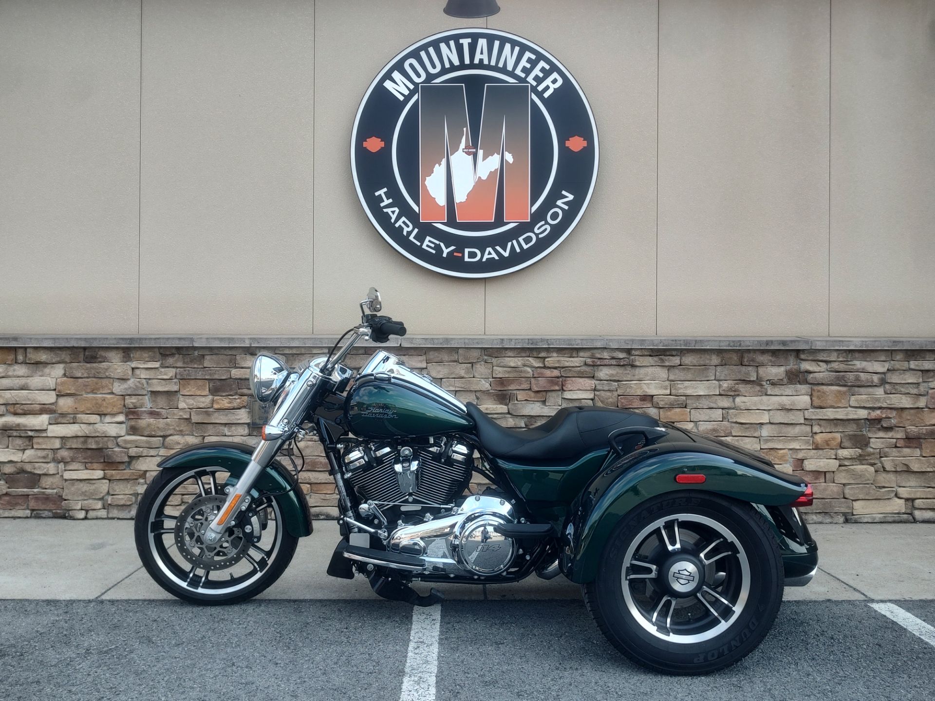2021 Harley-Davidson Freewheeler® in Morgantown, West Virginia - Photo 1