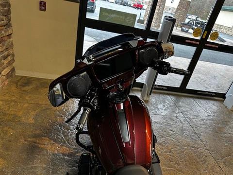 2024 Harley-Davidson CVO™ Street Glide® in Morgantown, West Virginia - Photo 12