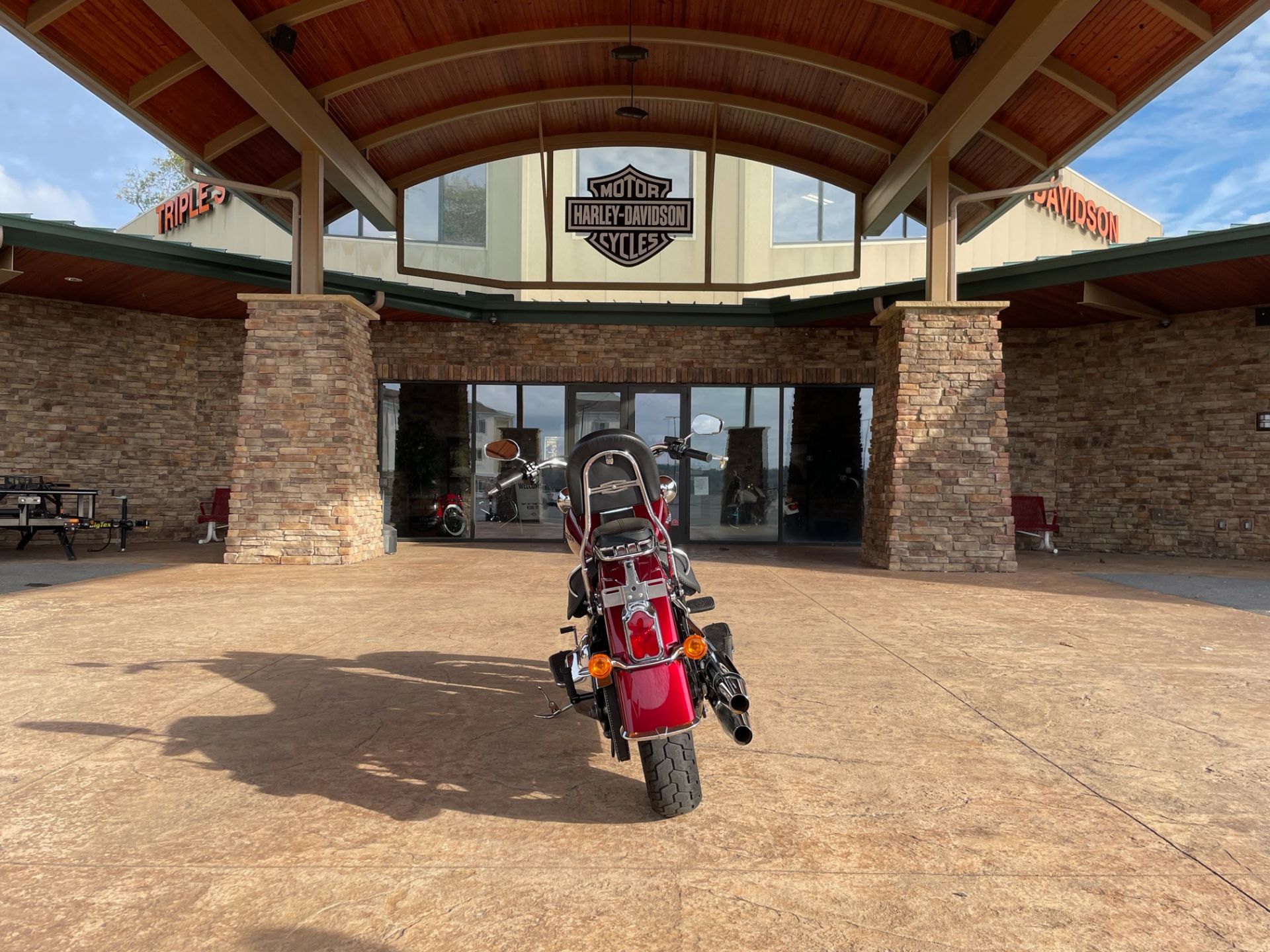 2017 Harley-Davidson Softail® Deluxe in Morgantown, West Virginia - Photo 4