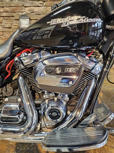 2019 Harley-Davidson STREET GLIDE in Morgantown, West Virginia - Photo 3