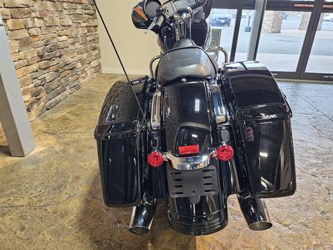 2019 Harley-Davidson STREET GLIDE in Morgantown, West Virginia - Photo 7